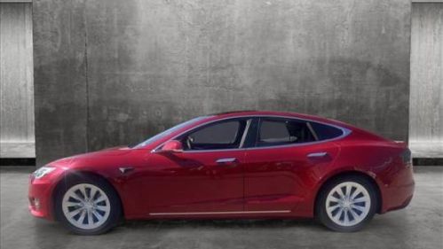 2017 Tesla Model S - Images - 9