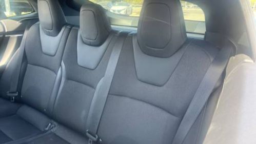 2017 Tesla Model S - Images - 12
