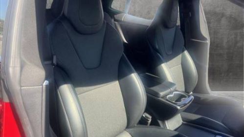 2017 Tesla Model S - Images - 14