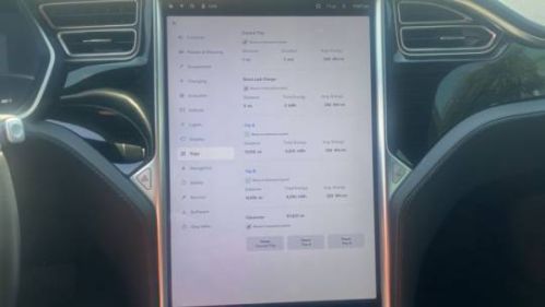 2017 Tesla Model S - Images - 20