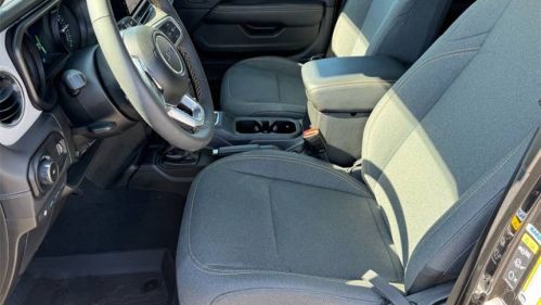 2024 Jeep Wrangler 1C4RJXP6XRW221333