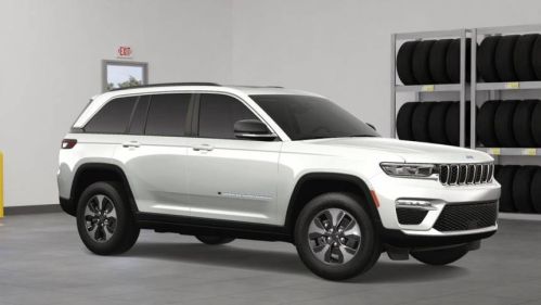 2025 Jeep Grand Cherokee 1C4RJYB61S8698689