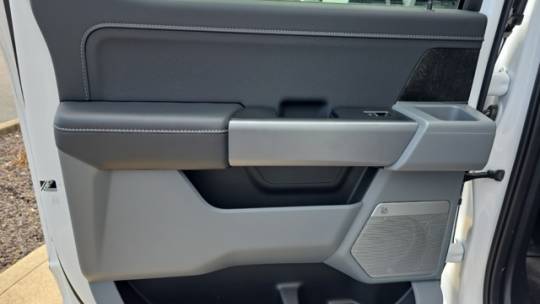 2025 Ford F-150 Lightning 1FT6W3L79SWG01765