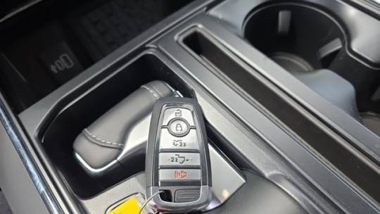 2025 Ford F-150 Lightning 1FT6W3L79SWG01765