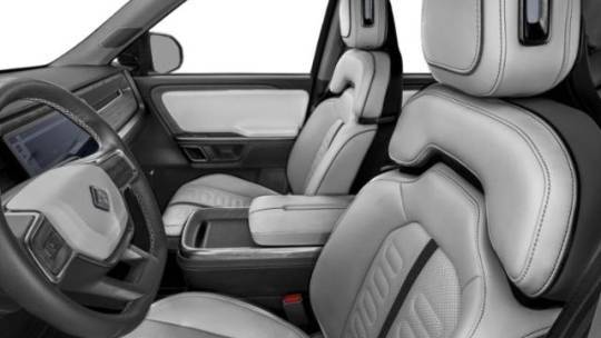 2023 Rivian R1T 7FCTGBAA5PN026032