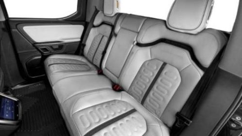 2023 Rivian R1T 7FCTGBAA5PN026032