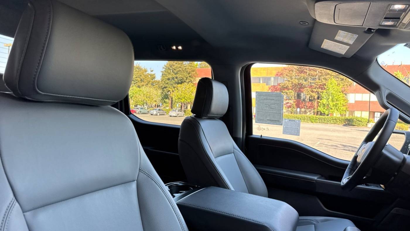 2025 Ford F-150 Lightning 1FTVW3L71SWG02064