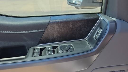 2025 Ford F-150 Lightning 1FTVW3LKXSWG04626