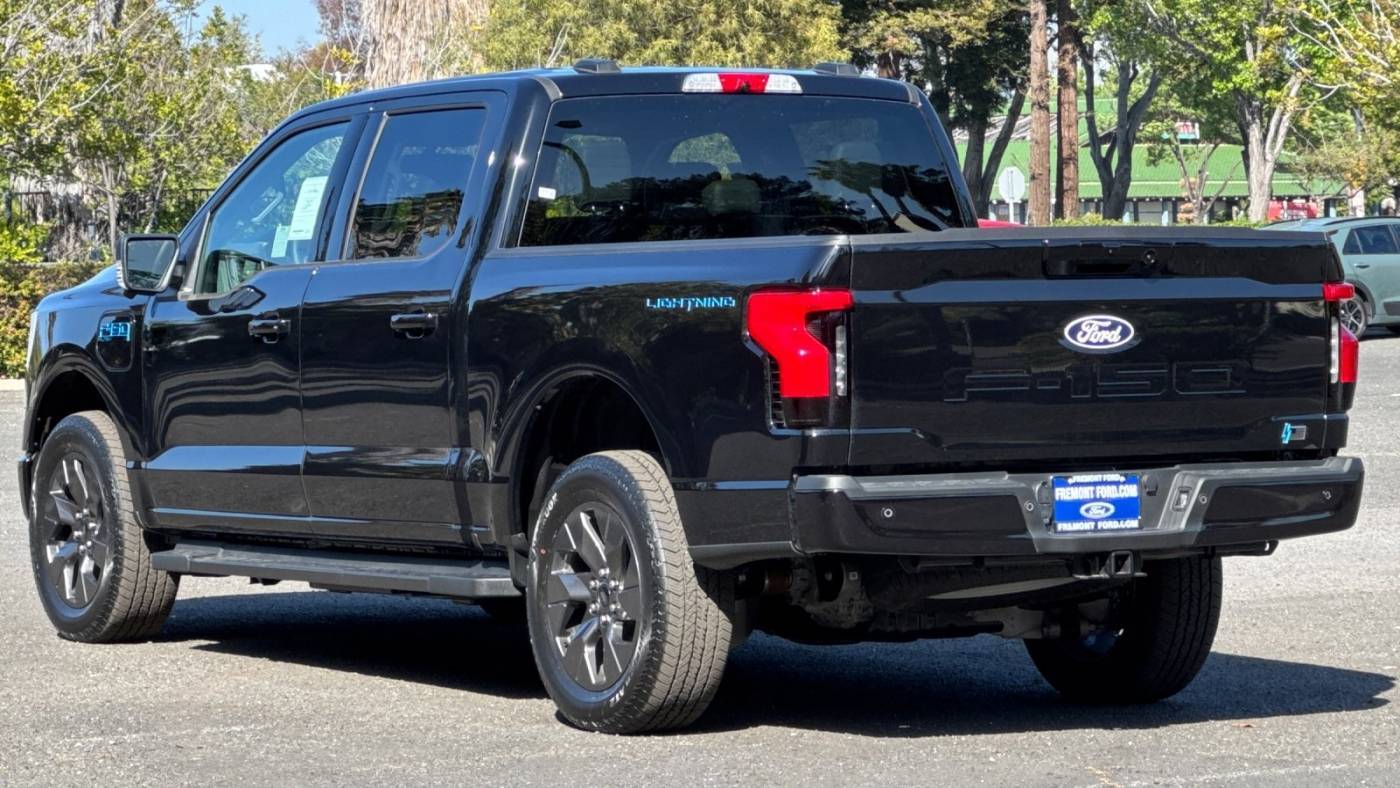 2025 Ford F-150 Lightning 1FTVW3L71SWG02064