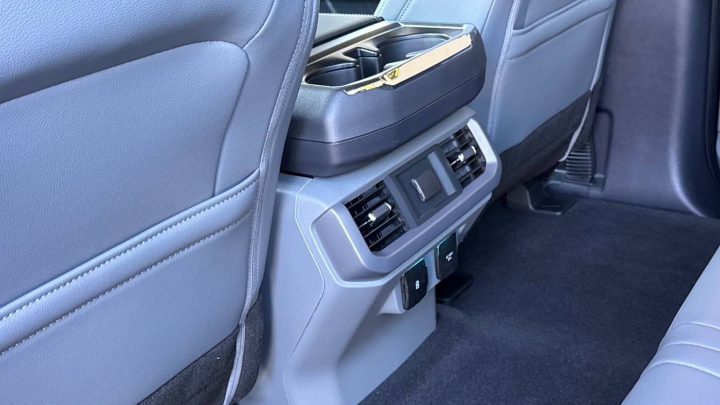 2025 Ford F-150 Lightning 1FTVW3L71SWG02064