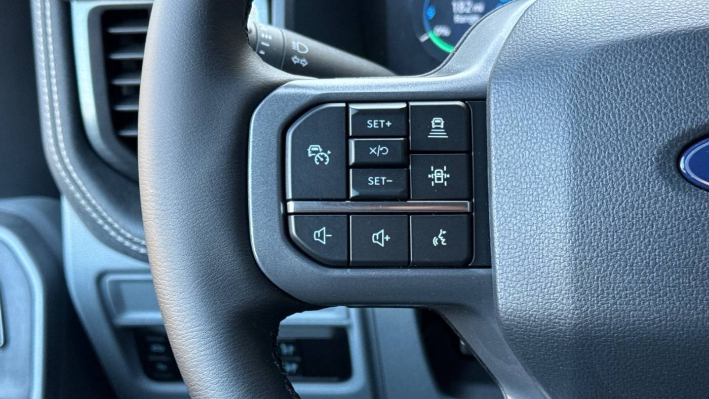 2025 Ford F-150 Lightning 1FTVW3L71SWG02064