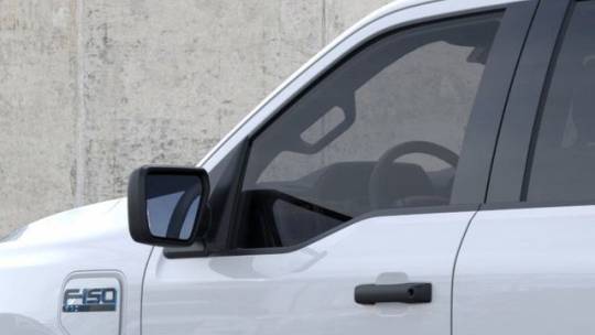 2025 Ford F-150 Lightning 1FT6W1B72SWG01239