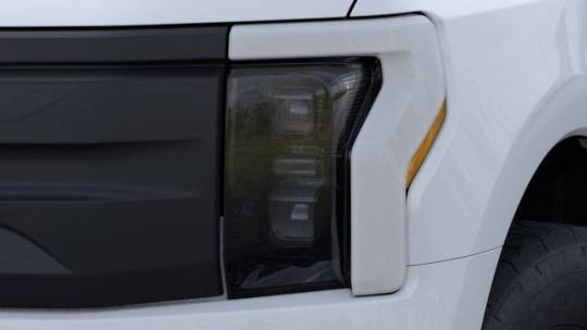 2025 Ford F-150 Lightning 1FT6W1B72SWG01239