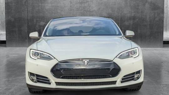 2013 Tesla Model S 5YJSA1DP2DFP20538