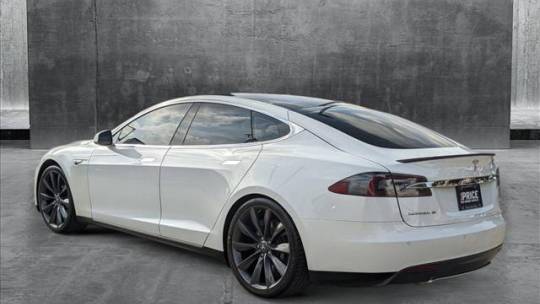 2013 Tesla Model S 5YJSA1DP2DFP20538