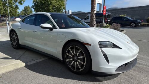 2022 Porsche Taycan - Images - 4