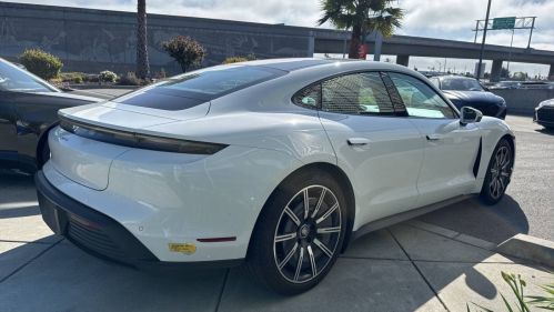 2022 Porsche Taycan - Images - 5
