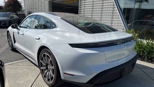 2022 Porsche Taycan - Images - 7
