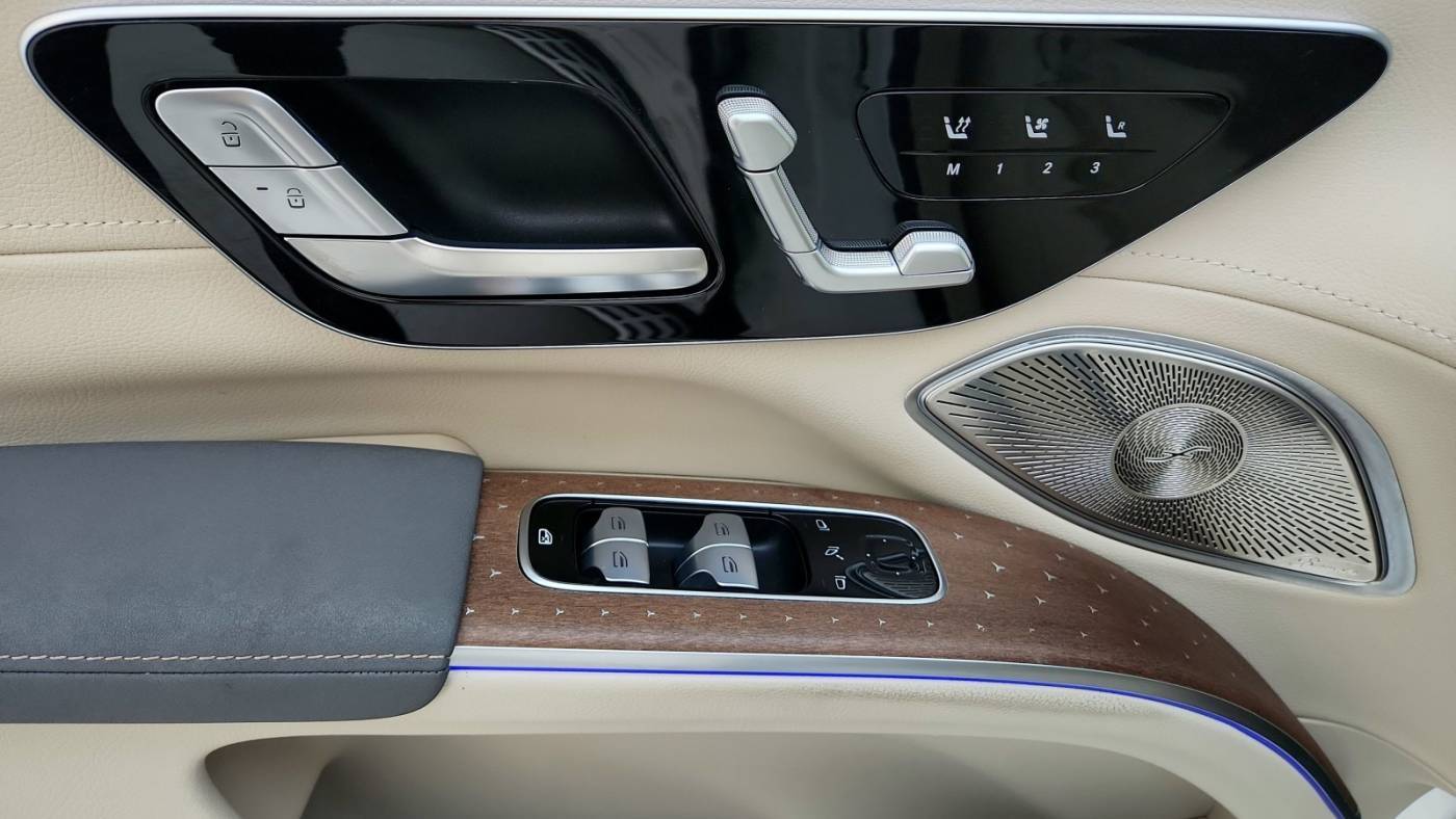 2023 Mercedes EQS SUV 4JGDM2DB6PA011050