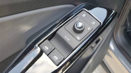 2025 Volkswagen ID.4 1V2VRPE85SC007917