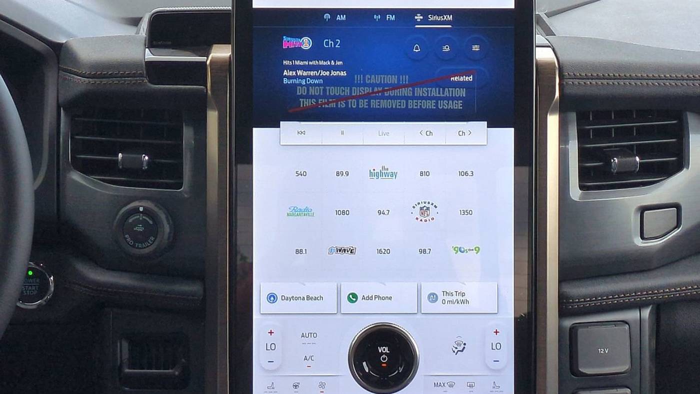 2025 Ford F-150 Lightning 1FT6W5L70SWG11208