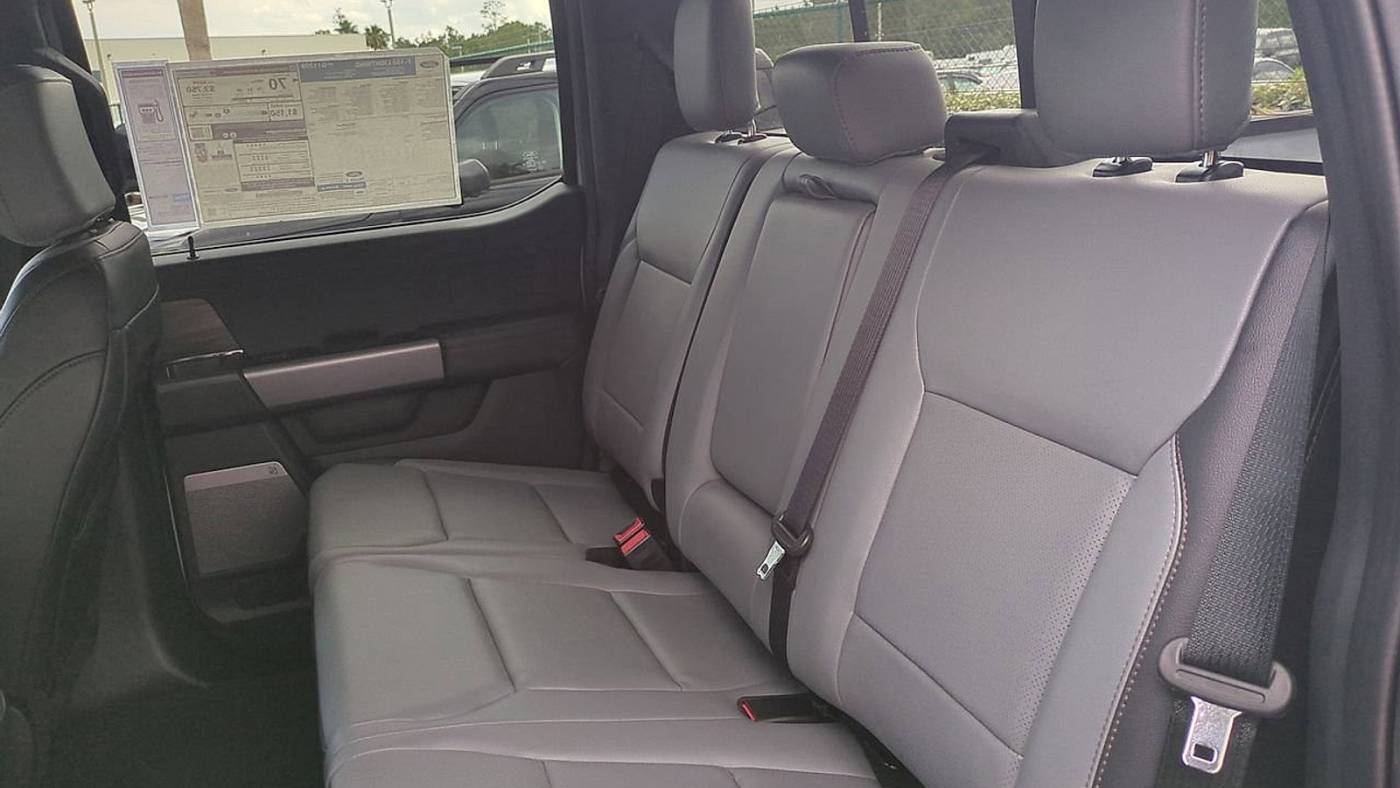 2025 Ford F-150 Lightning 1FT6W5L70SWG11208