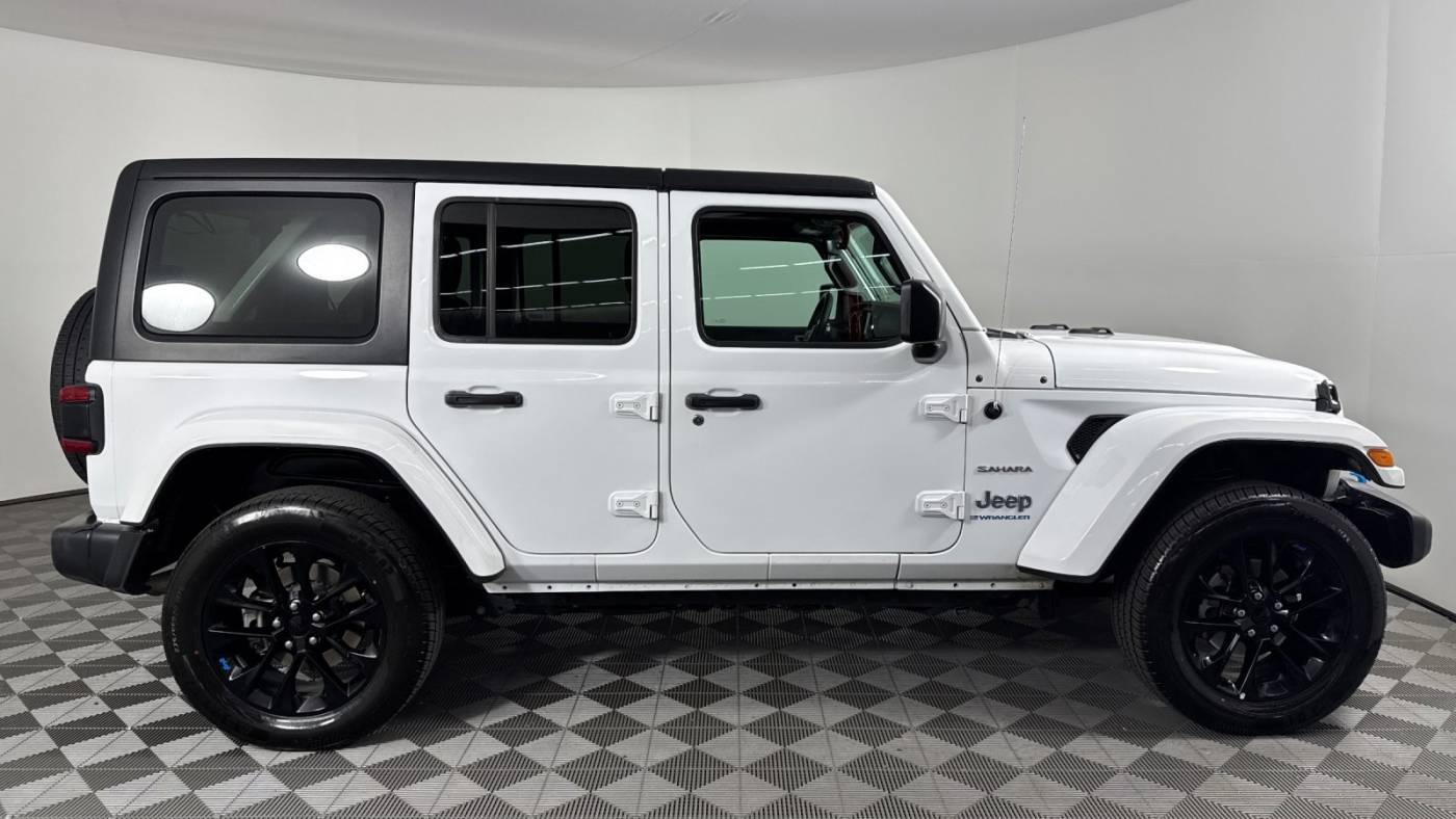 2023 Jeep Wrangler 1C4JJXP60PW630337
