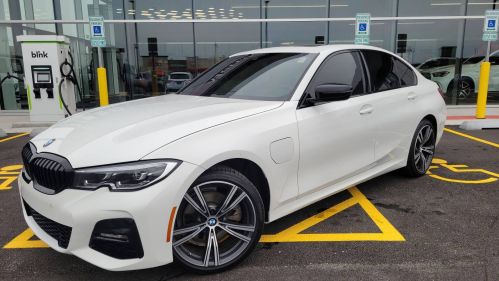 2021 BMW 3 Series - Images - 1