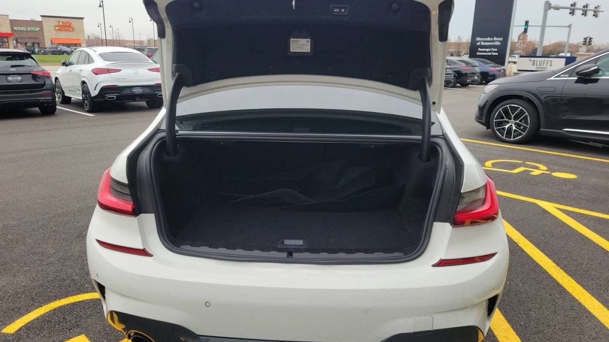 2021 BMW 3 Series - Images - 14