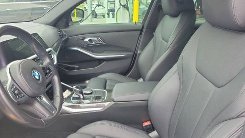 2021 BMW 3 Series - Images - 27