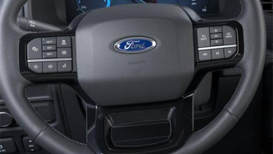 2025 Ford F-150 Lightning - Images - 12