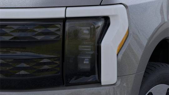 2025 Ford F-150 Lightning - Images - 18
