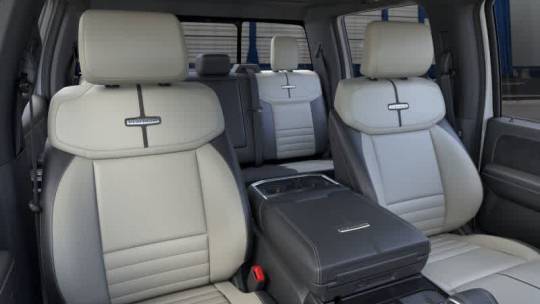 2025 Ford F-150 Lightning - Images - 10