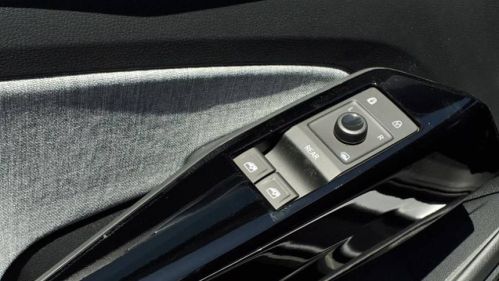 2025 Volkswagen ID.4 1V2CRPE87SC001690