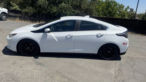 2018 Chevrolet VOLT - Images - 2