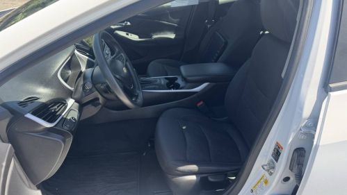 2018 Chevrolet VOLT - Images - 11