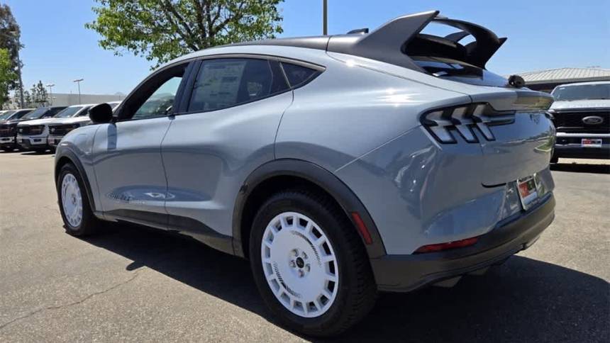 2025 Ford Mustang Mach E 3FMTK4SX7SMA13669