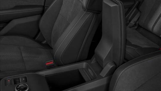 2025 Ford Mustang Mach E 3FMTK4SXXSMA04013