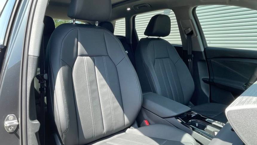 2025 Audi Q6 e-tron WA124BGF2SA038078