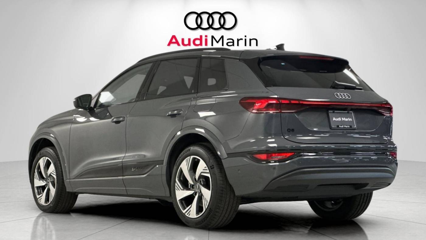 2025 Audi Q6 e-tron WA124BGF1SA006660