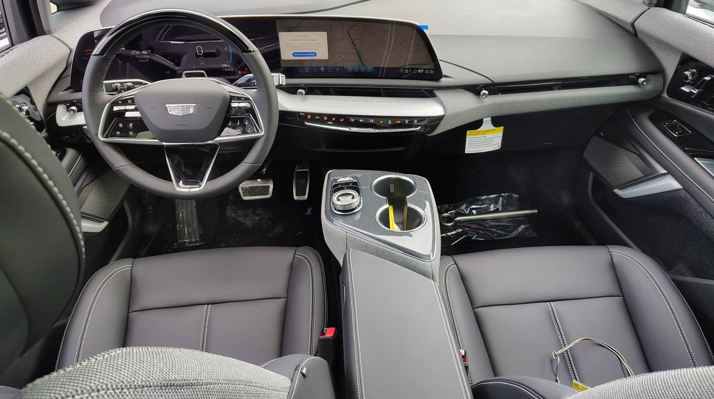 2025 Cadillac OPTIQ 3GYK3EMR5SS197548