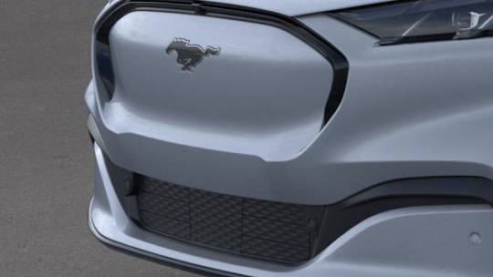 2025 Ford Mustang Mach E 3FMTK3R76SMA28213