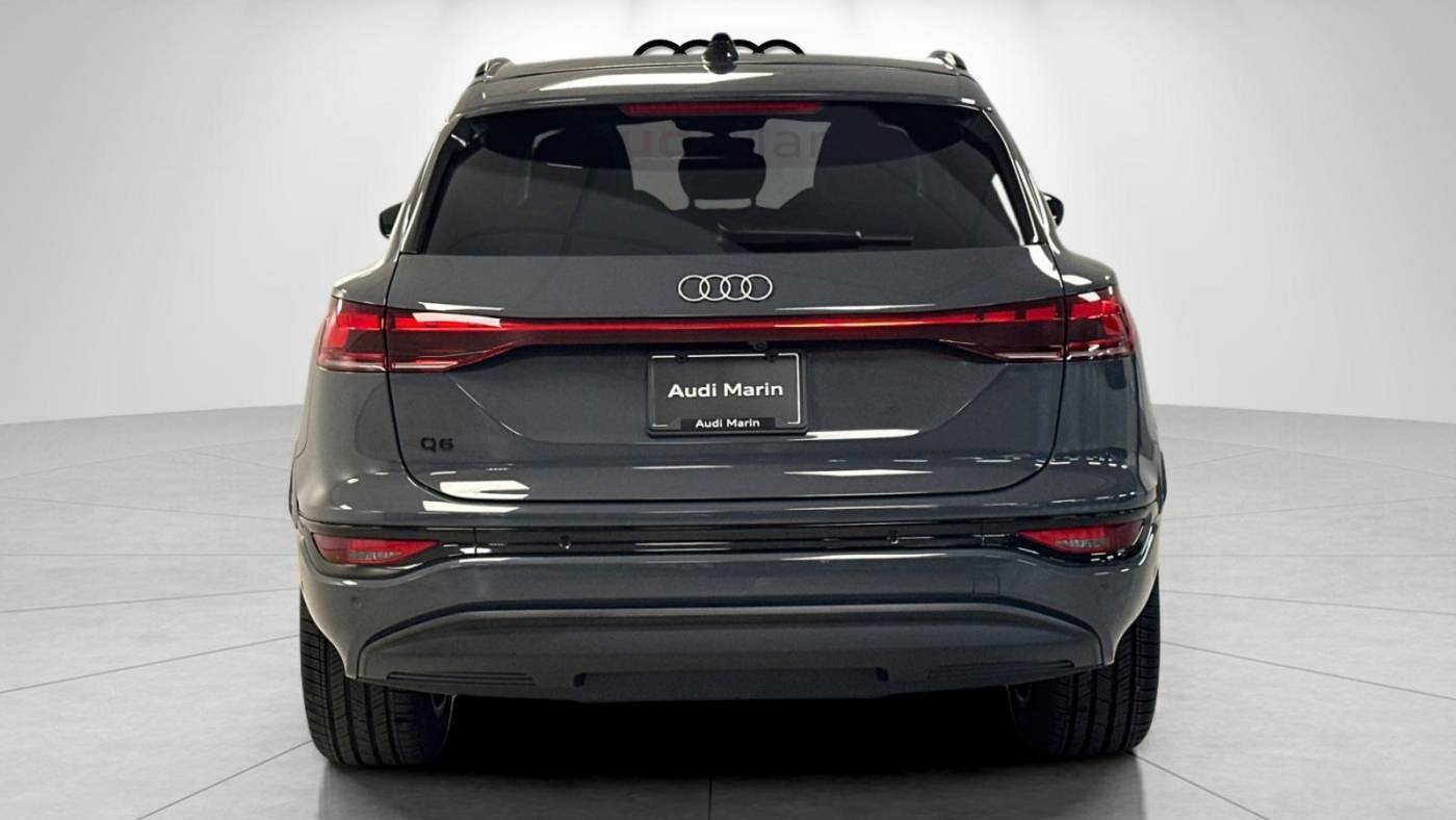 2025 Audi Q6 e-tron WA124BGF1SA006660