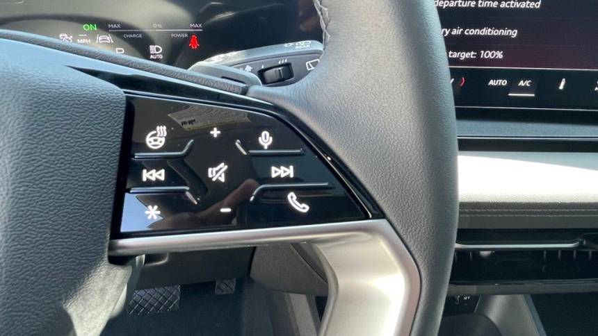 2025 Audi Q6 e-tron WA124BGF2SA038078