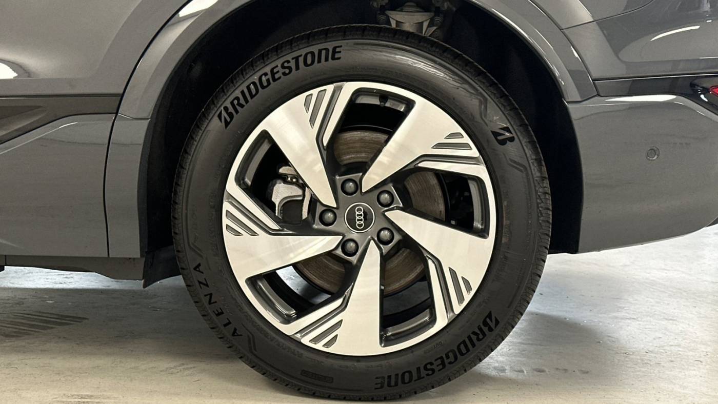 2025 Audi Q6 e-tron WA124BGF1SA006660