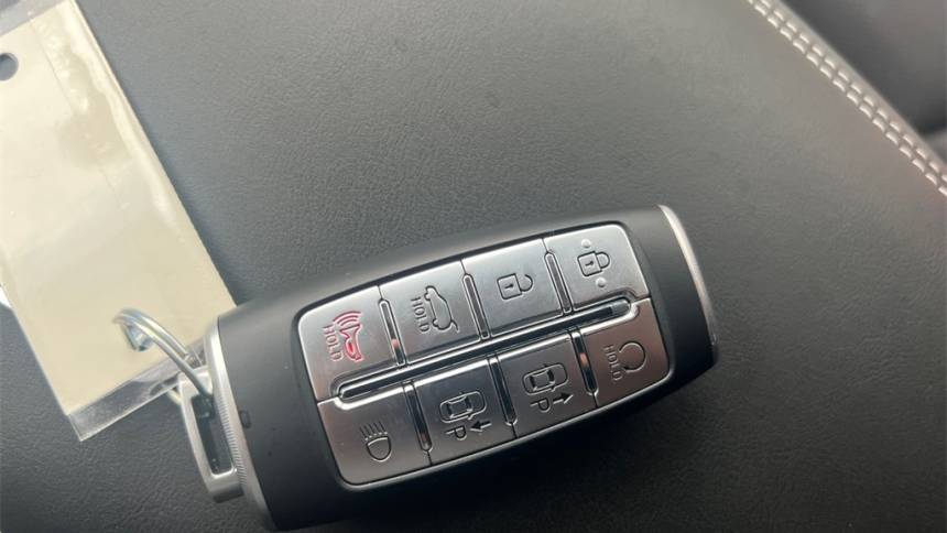 2024 Genesis Electrified GV70 5NMMCET18RH002053