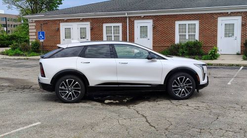 2025 Cadillac OPTIQ 3GYK3EMR5SS197548