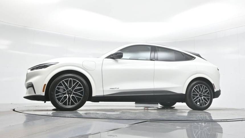2025 Ford Mustang Mach E 3FMTK3R72SMA13711