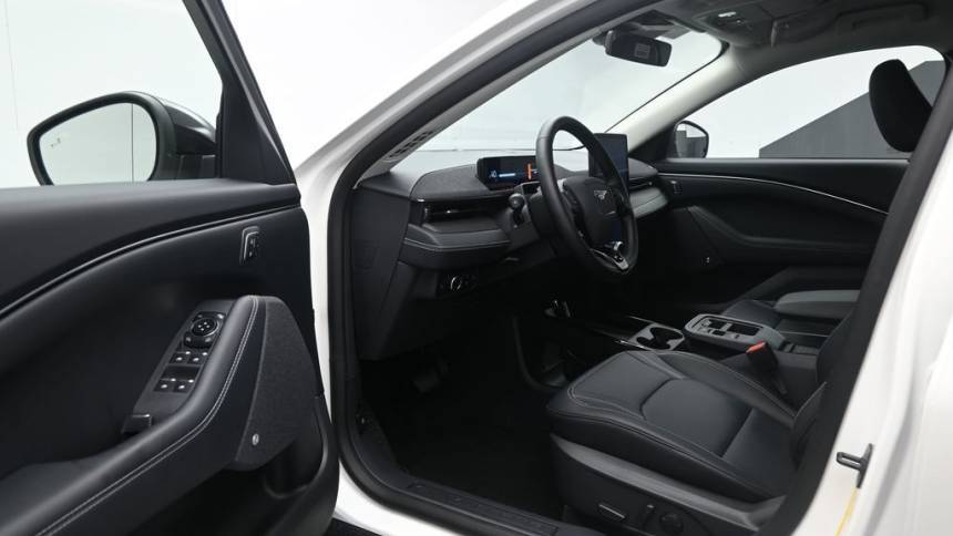2025 Ford Mustang Mach E 3FMTK3R72SMA13711