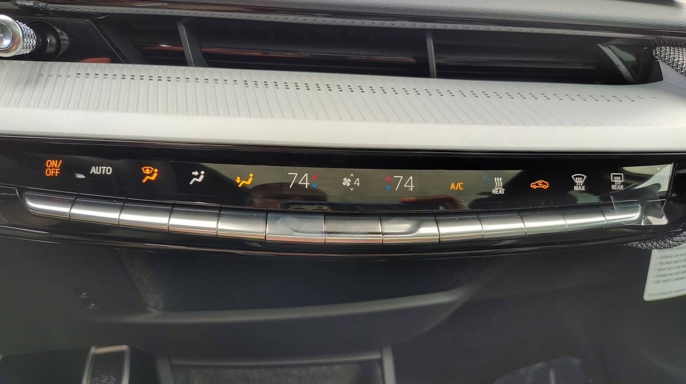 2025 Cadillac OPTIQ 3GYK3EMR5SS197548